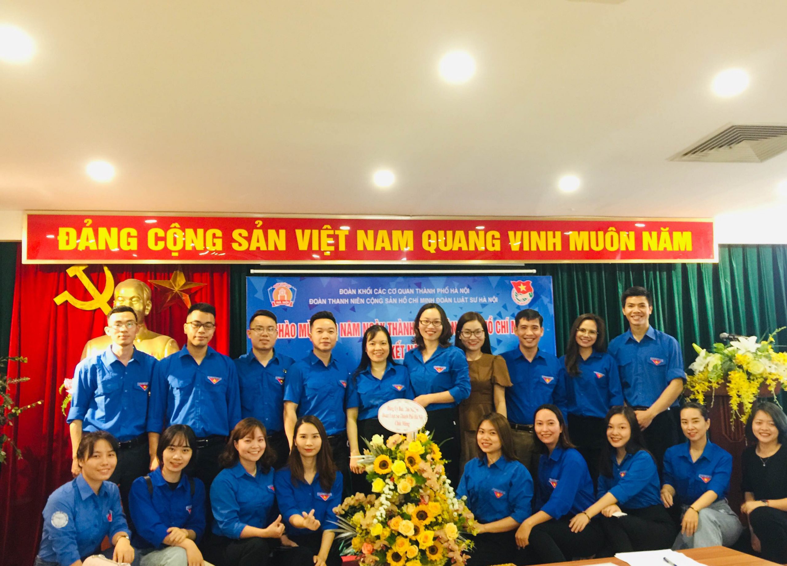 Đoàn Thanh niên Đoàn Luật sư TP. Hà Nội chào mừng 90 năm Ngày thành lập Đoàn